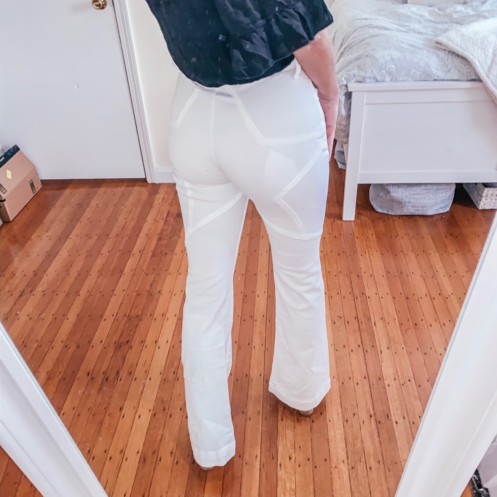 Venus Flare Revice Denim Jeans